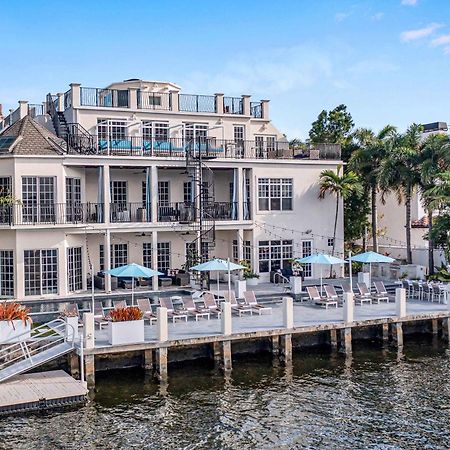 The Modern Castle Canal View Access Rooftop Living Greenhouse Vlllas Fort Lauderdale Buitenkant foto