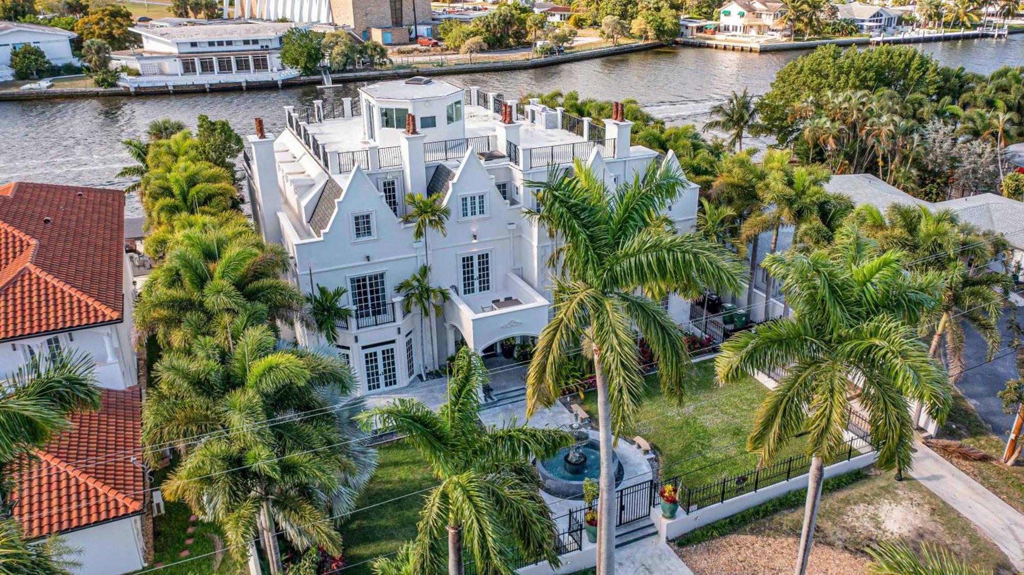 The Modern Castle Canal View Access Rooftop Living Greenhouse Vlllas Fort Lauderdale Buitenkant foto